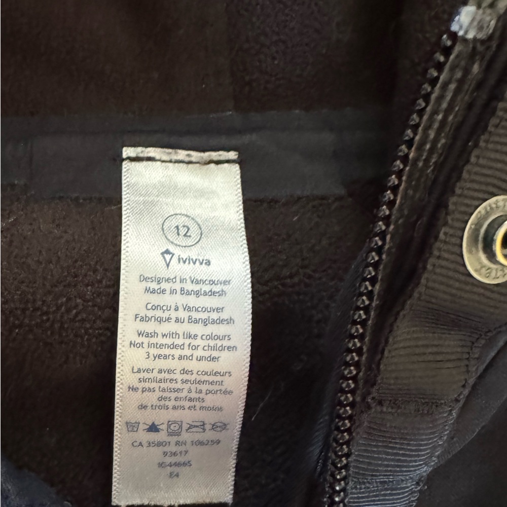 IVIVIA Black Spring Jacket - Picture 4 of 5